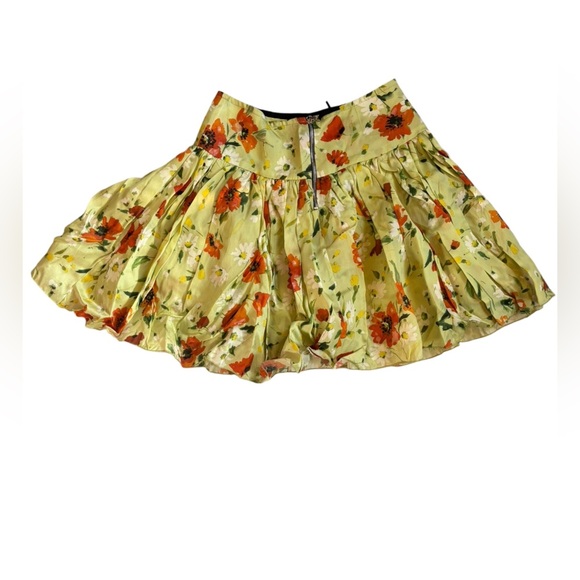 NWT Dolce & Gabbana Silk Green Floral Mini Bubble Skirt Zipper Back Size 40 4 - Picture 3 of 6